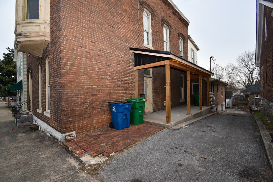 More Photos Of 321 S Main St, Harrodsburg Apartments For Sale