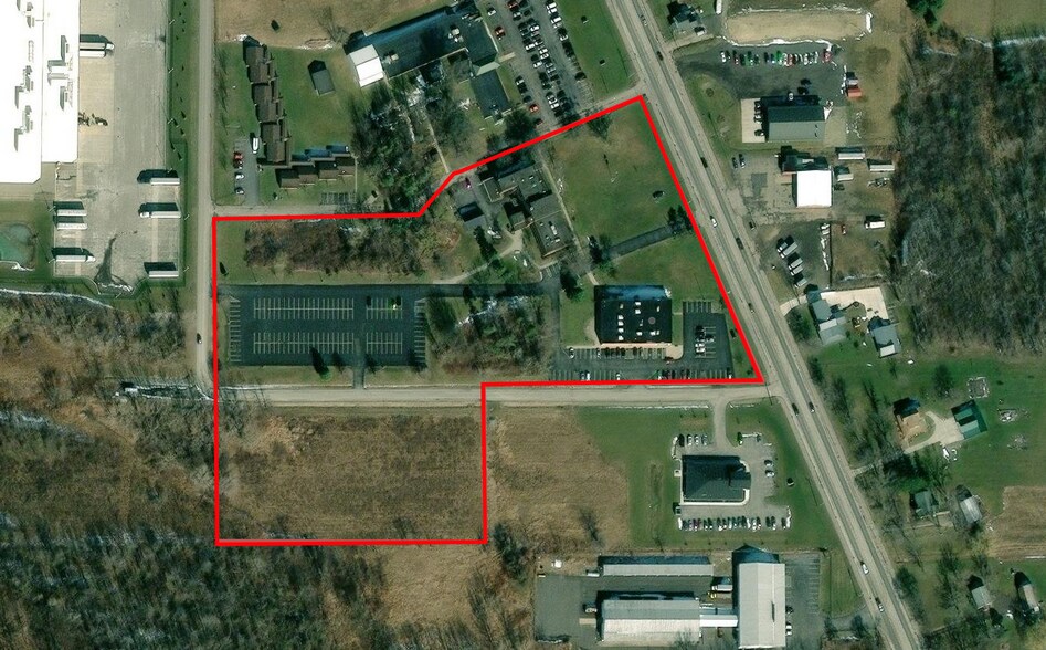 More Photos Of 10785 Bennett Rd, Dunkirk Schools For Lease