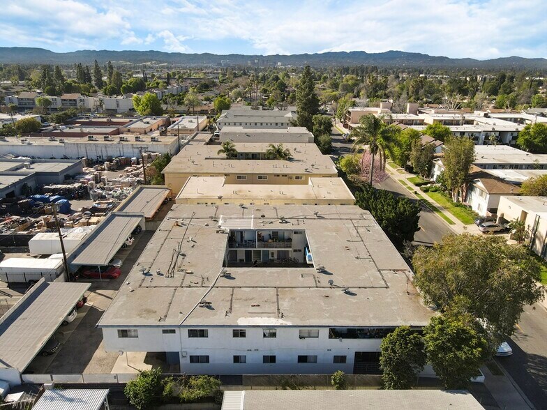 More Photos Of 8750 Owensmouth Ave, Canoga Park Apartments For Sale