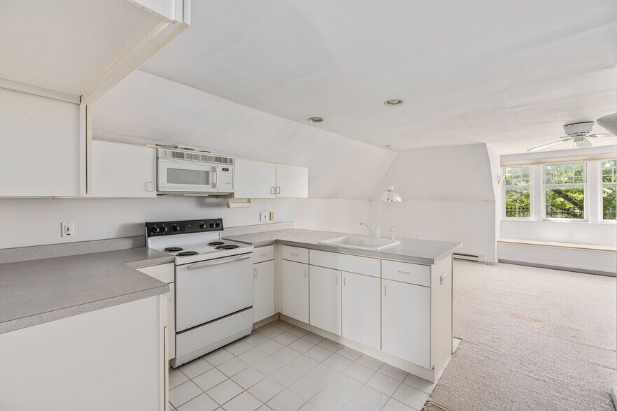 More Photos Of 313 E Broad St, Bethlehem Apartments For Sale