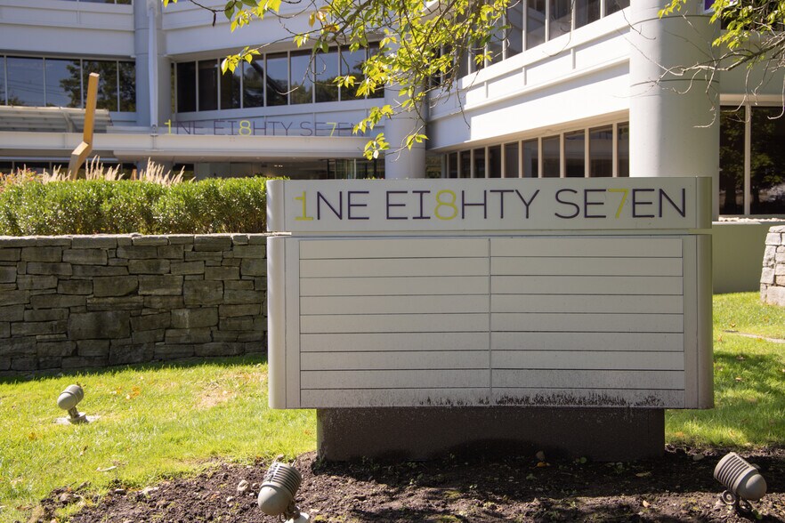 More Photos Of 187 Danbury Rd, Wilton Unknown For Lease