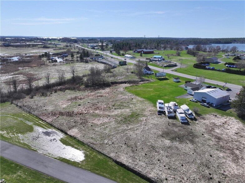 More Photos Of 43748/43752 NY-12 Rt, Alexandria Bay Freestanding For Sale