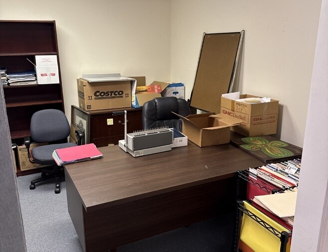 More Photos Of 540 Powder Springs St SE, Marietta Office Residential For Sale