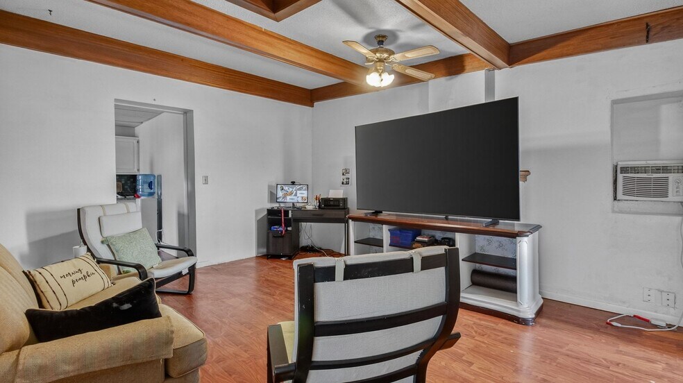 More Photos Of 110 W 2nd St N, Ladysmith General Retail For Sale