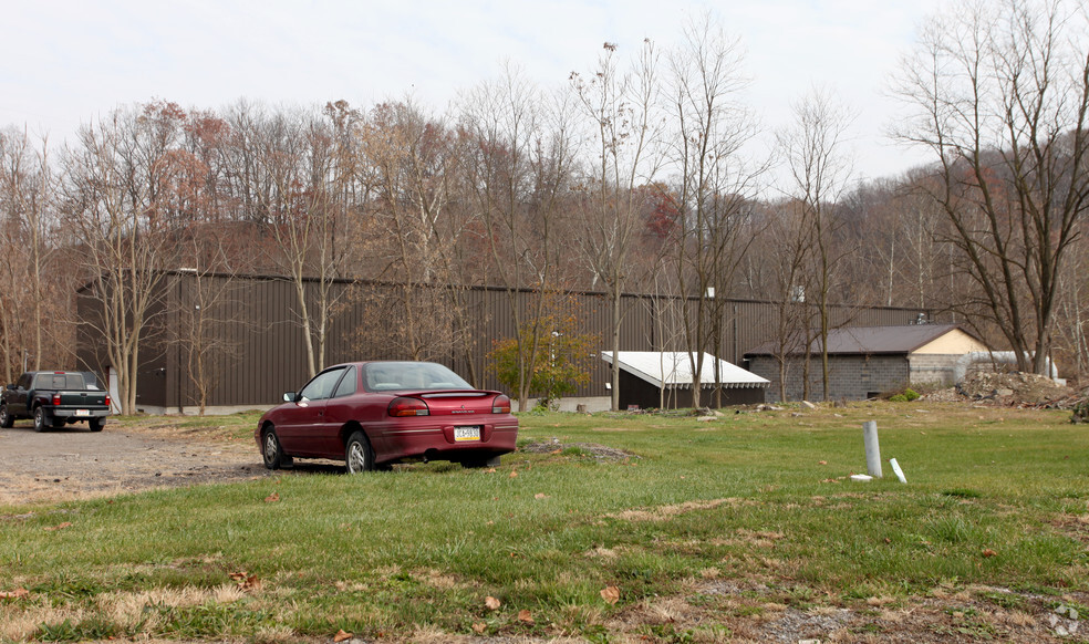 Primary Photo Of 103 Canal St, Sharpsville Manufacturing For Lease