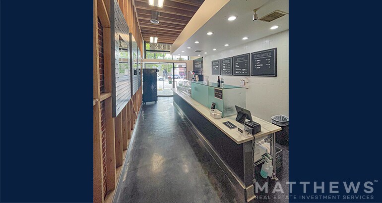 More Photos Of 5713 N Figueroa St, Los Angeles Storefront For Lease