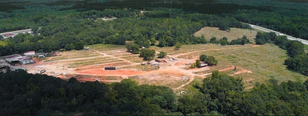 More Photos Of 200 Harris St, Commerce Land For Lease