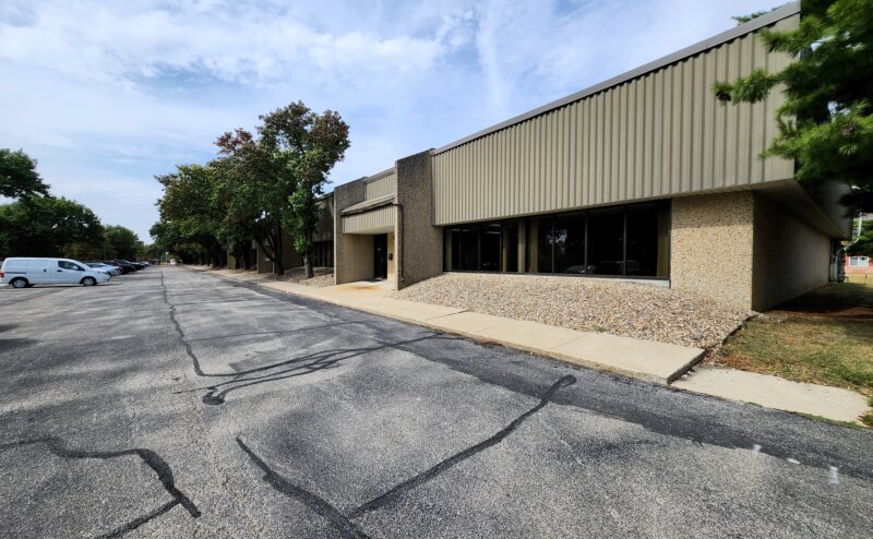 Primary Photo Of 702-732 W Killarney St, Urbana Flex For Lease