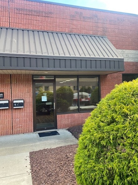 More Photos Of 600 Deer Rd, Cherry Hill Light Distribution For Sale