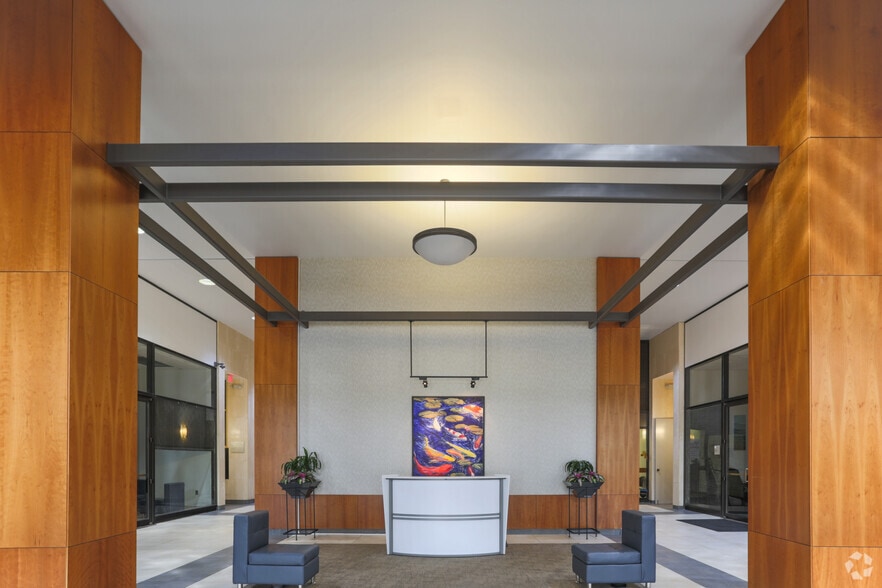 More Photos Of 2101 Executive Dr, Hampton Office For Lease