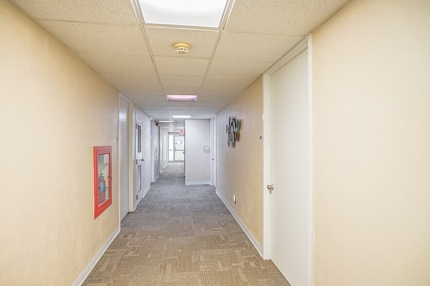 More Photos Of 2801 N 7th St, Wausau Medical For Sale