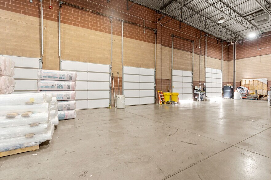 More Photos Of 3884 S River Rd, Saint George Warehouse For Lease