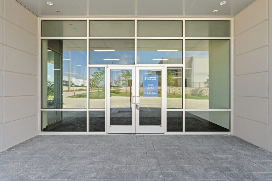 More Photos Of 3212 E Pecan St, Pflugerville Unknown For Lease