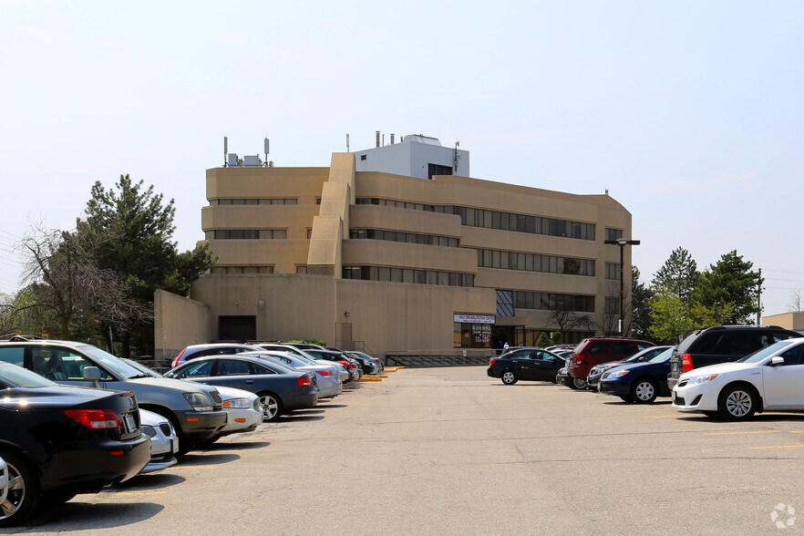 More Photos Of 4040 Finch Ave E, Toronto Medical For Lease