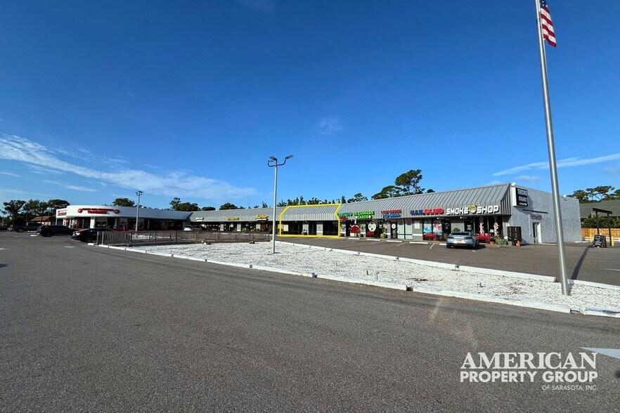 More Photos Of 1098 S Tamiami Trl, Osprey Unknown For Lease