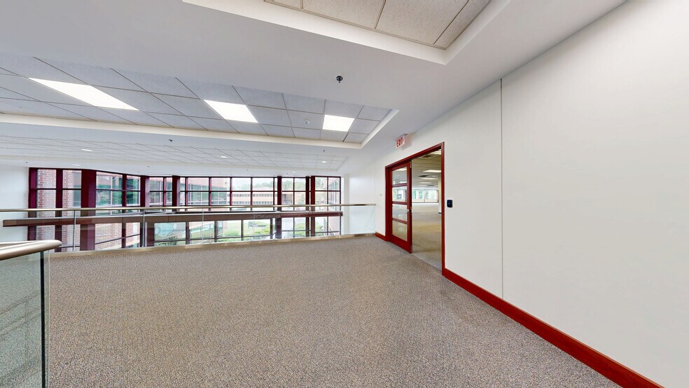 More Photos Of 201 Riverneck Rd, Chelmsford Office For Lease