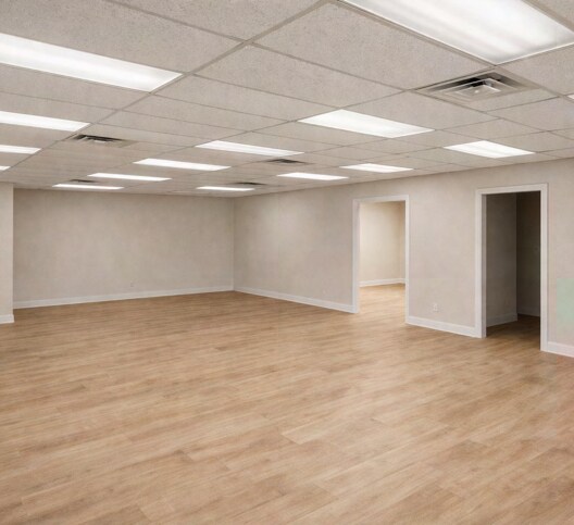 More Photos Of 102 Sunset Dr, Hewitt Light Manufacturing For Lease