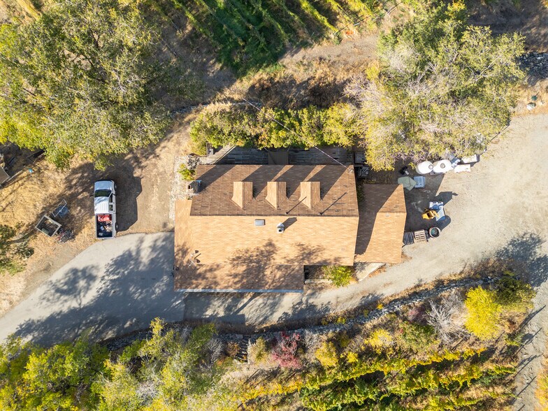 More Photos Of 1002 British Columbia 3, Cawston Winery Vineyard For Sale