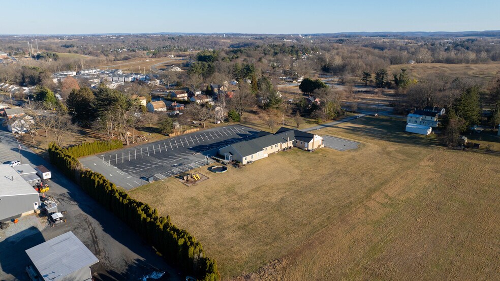 More Photos Of 121 Walnut Hill Rd, Millersville Religious Facility For Sale