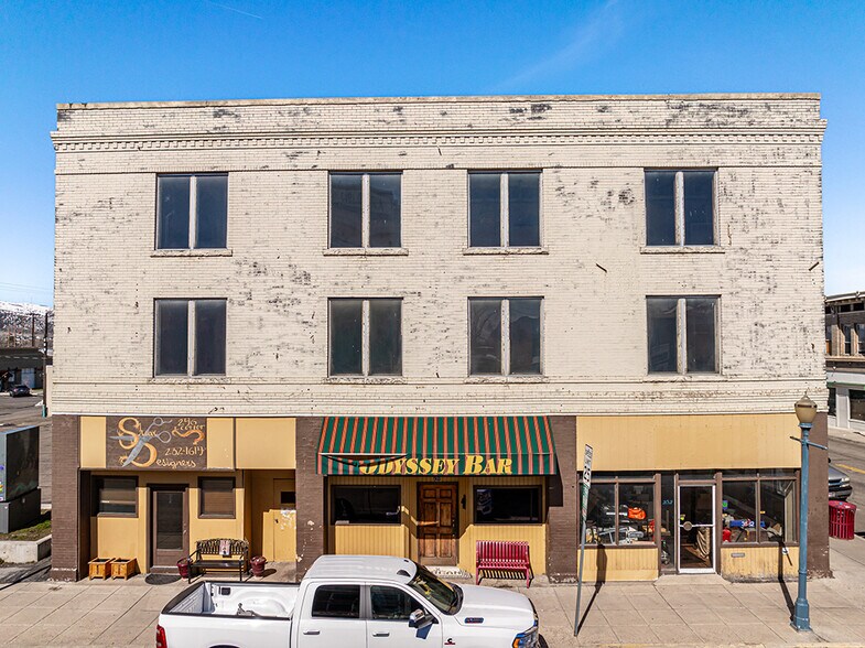 More Photos Of 246 E Center St, Pocatello Storefront For Sale