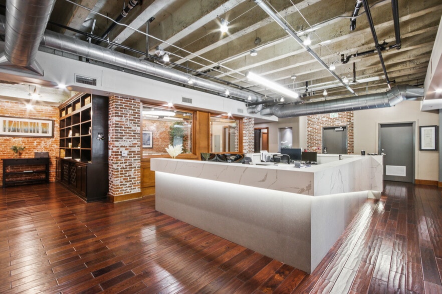 More Photos Of 201-207 E Broadway, Long Beach Office For Sale
