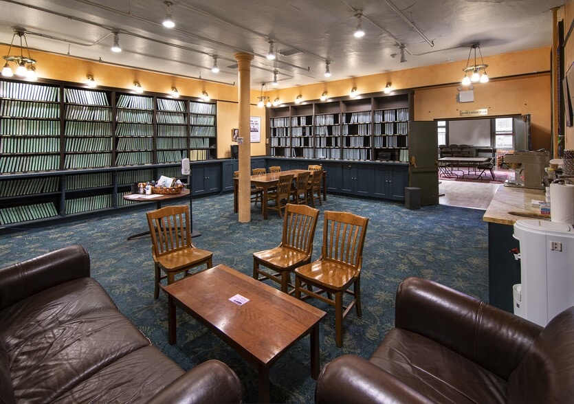 More Photos Of 424 W 44th St, New York Religious Facility For Sale