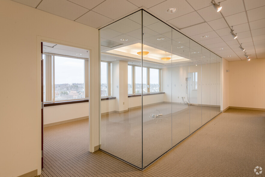 More Photos Of 400 Crown Colony Dr, Quincy Office For Lease