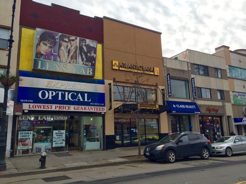 More Photos Of 30-75 Steinway St, Astoria Bank For Sale