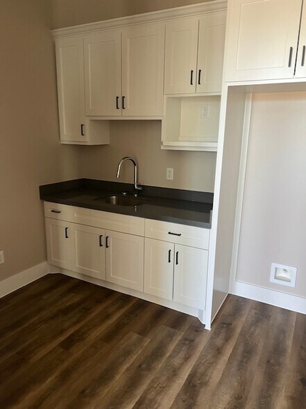 More Photos Of 18924 Kuykendahl Rd, Spring Office For Sale