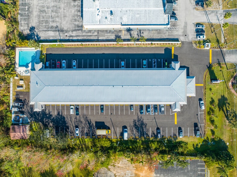 More Photos Of 4624 W Irlo Bronson Memorial Hwy, Kissimmee Hotel For Sale