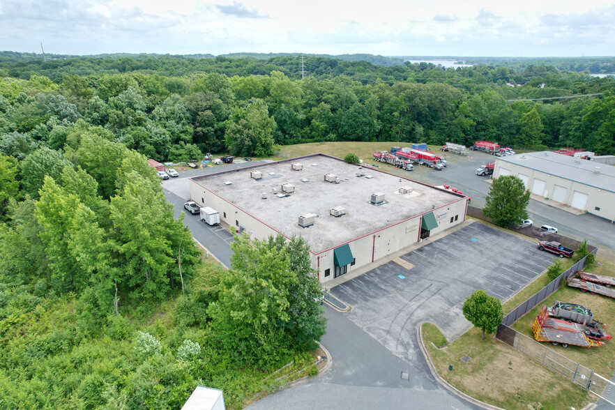 Primary Photo Of 1301 Governor Ct, Abingdon Warehouse For Sale