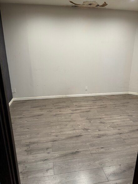 More Photos Of 4528 San Fernando Rd, Glendale Manufacturing For Lease