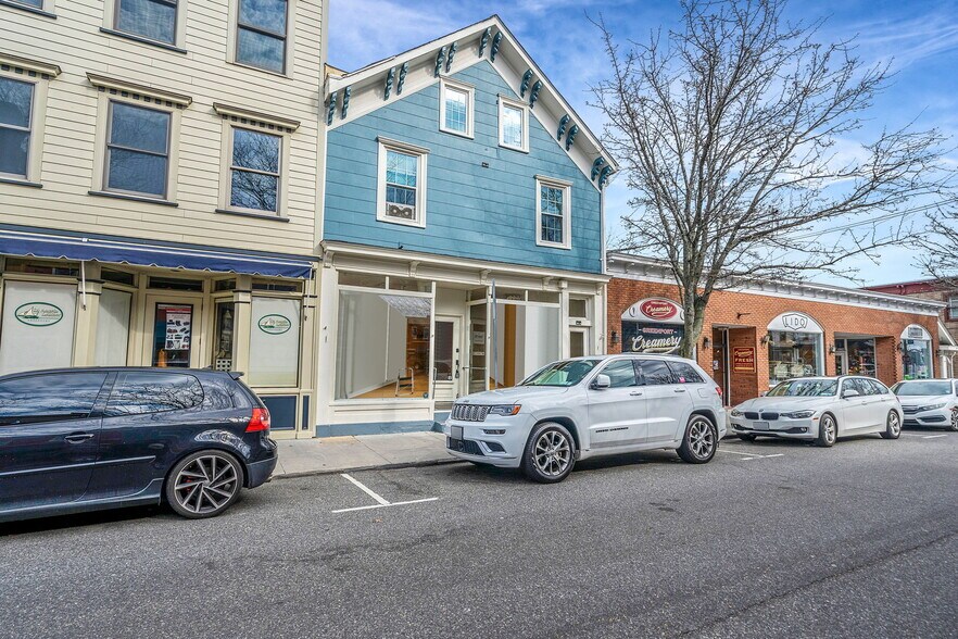 More Photos Of 136-138 Main St, Greenport Storefront Retail Residential For Sale