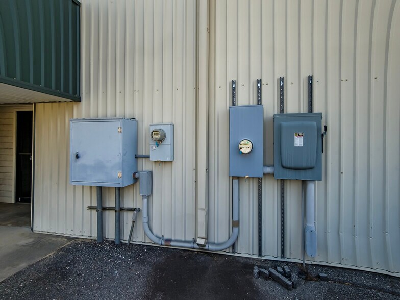 More Photos Of 2773 Marshall Dr, Tifton Warehouse For Sale