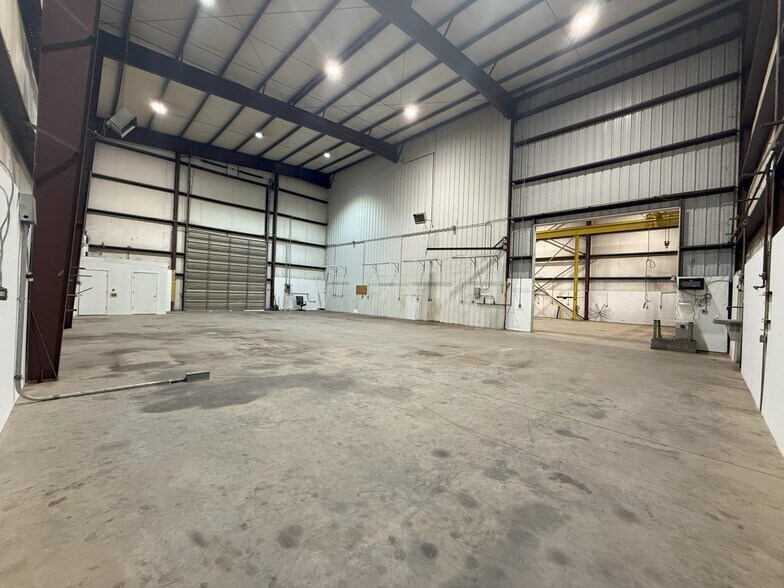 More Photos Of 144 Industrial Dr, Forest City Warehouse For Lease