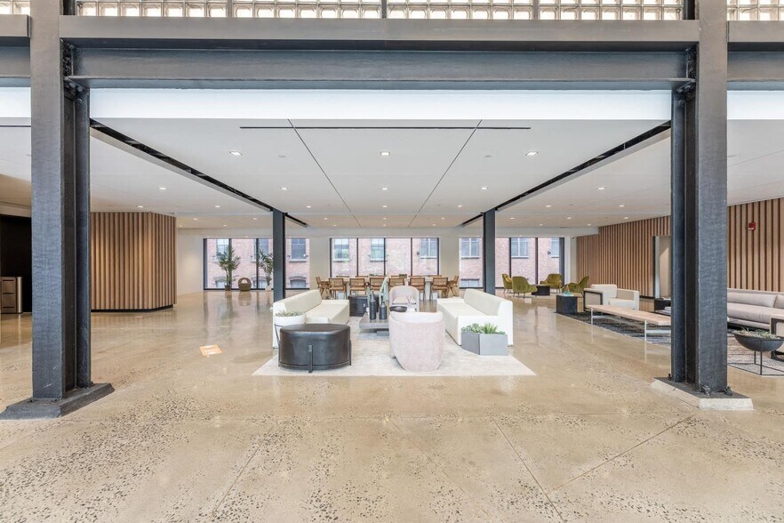 More Photos Of 25 Columbia Hts, Brooklyn Office For Lease