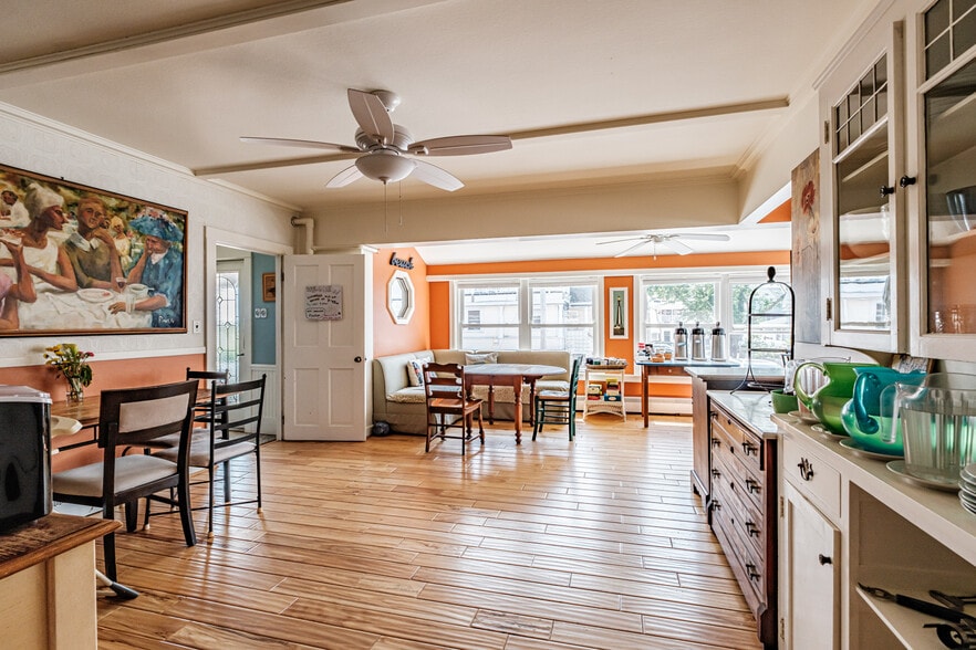 More Photos Of 2 Colby Ave, Old Orchard Beach Specialty For Sale