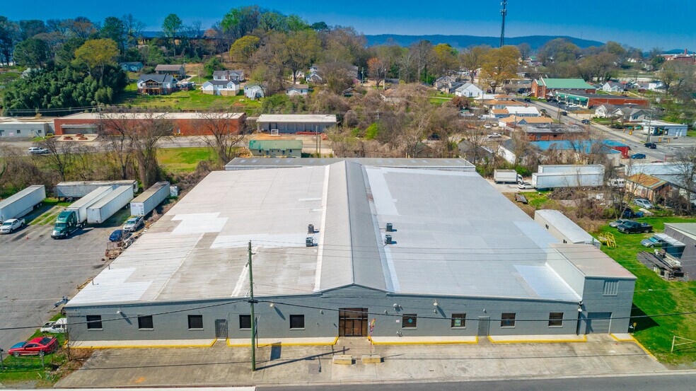 More Photos Of 406 4th Ave, Dalton Manufacturing For Sale