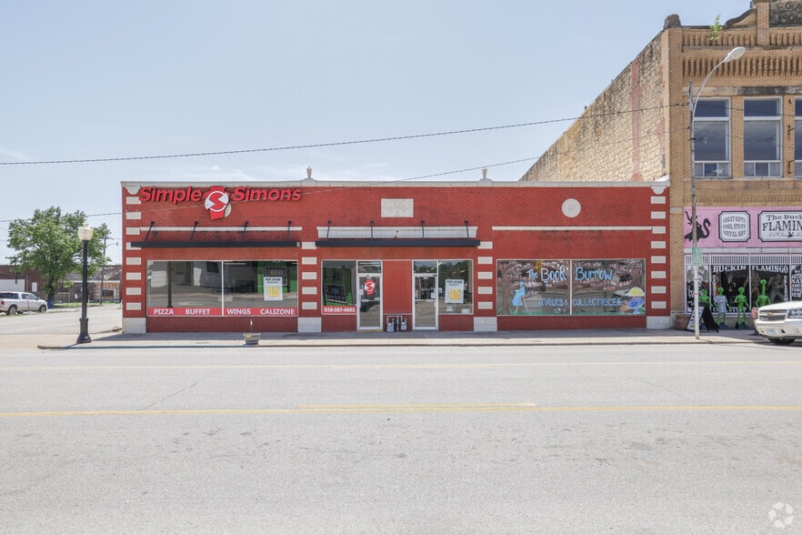 More Photos Of 140 E Main St, Pawhuska Storefront Retail Office For Sale