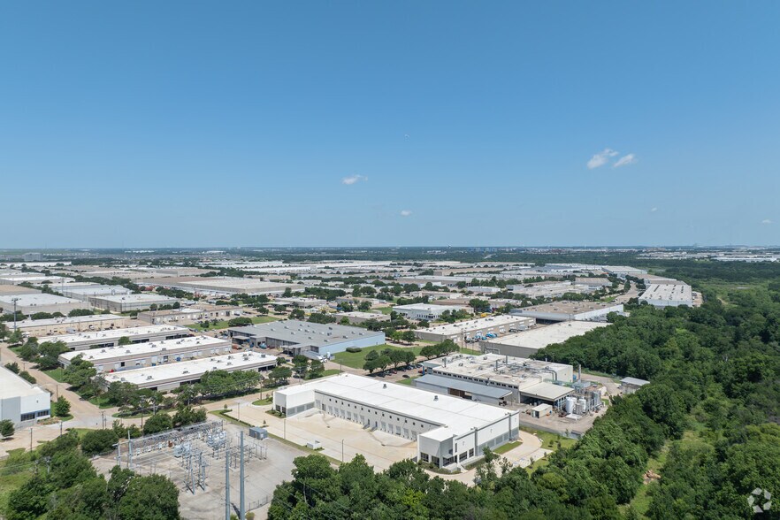 More Photos Of 2250 114th St, Grand Prairie Distribution For Sale