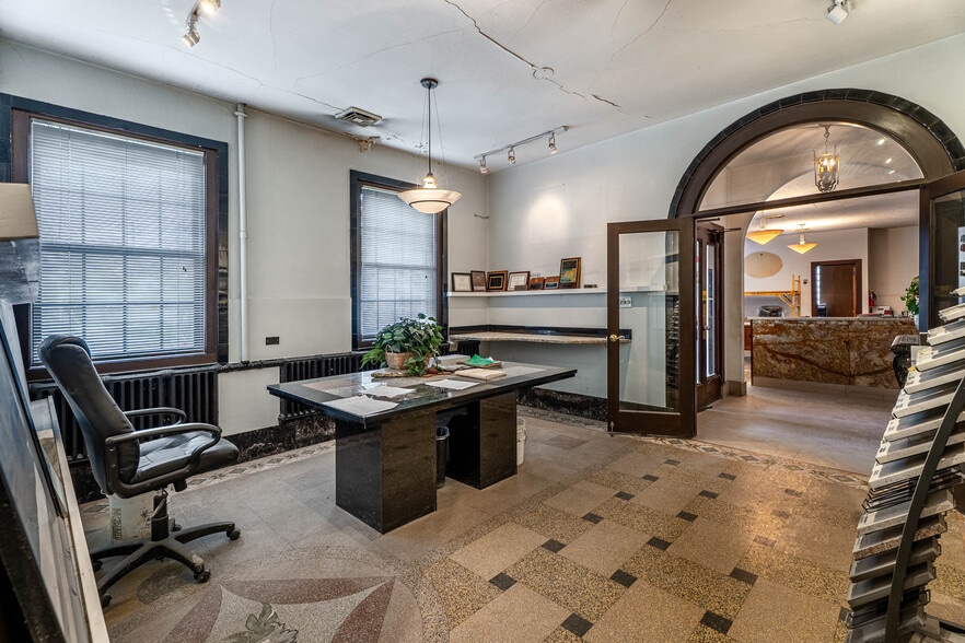 More Photos Of 1085 E Delavan Ave, Buffalo Warehouse For Sale