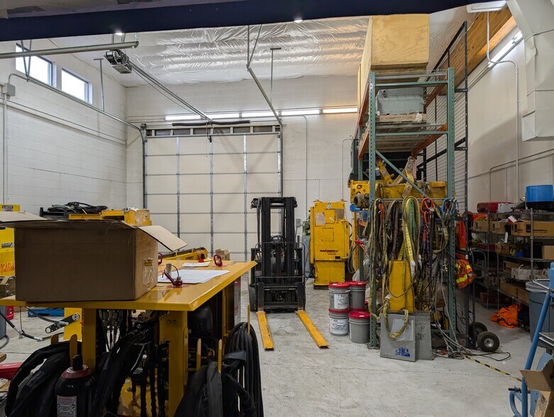 More Photos Of 6128-6138 S 380 W, Salt Lake City Manufacturing For Lease