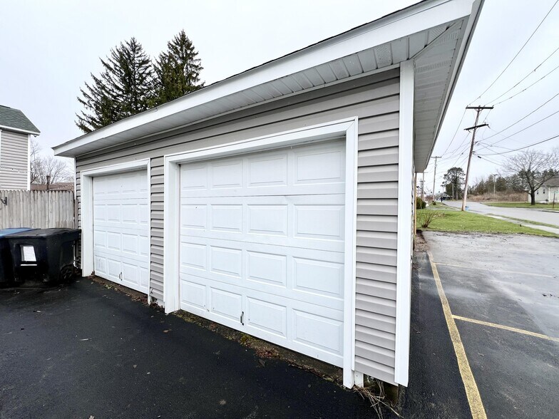 More Photos Of 583 S 1st St, Fulton Restaurant For Sale