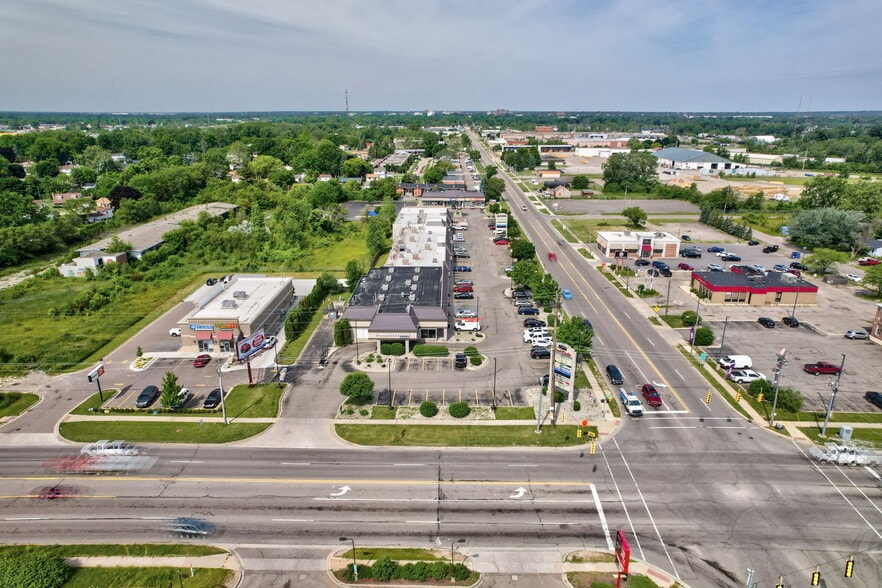 More Photos Of 3802 E Court St, Flint Unknown For Lease