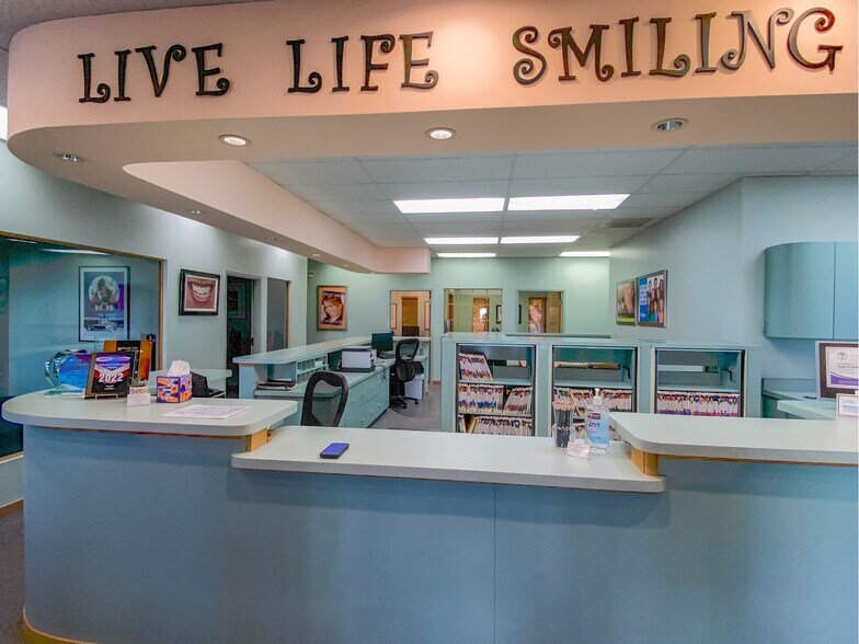 More Photos Of 10522 S Parker Rd, Parker Medical For Sale