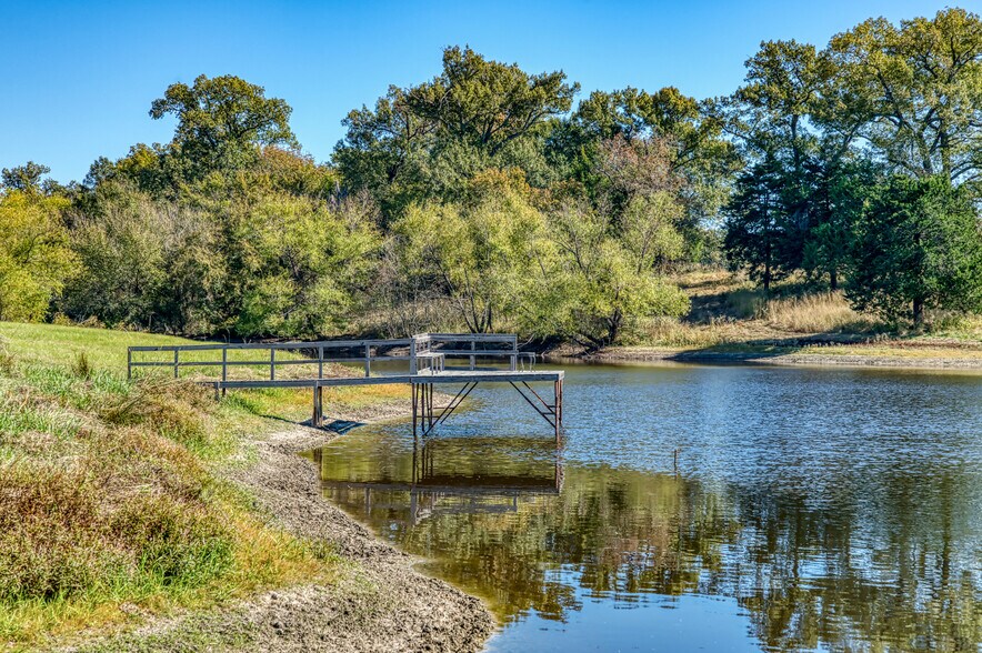 More Photos Of 2261 TX-276, Emory Specialty For Sale