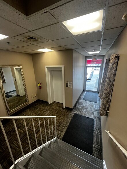 More Photos Of 720-748 Morris Tpke, Short Hills Unknown For Lease