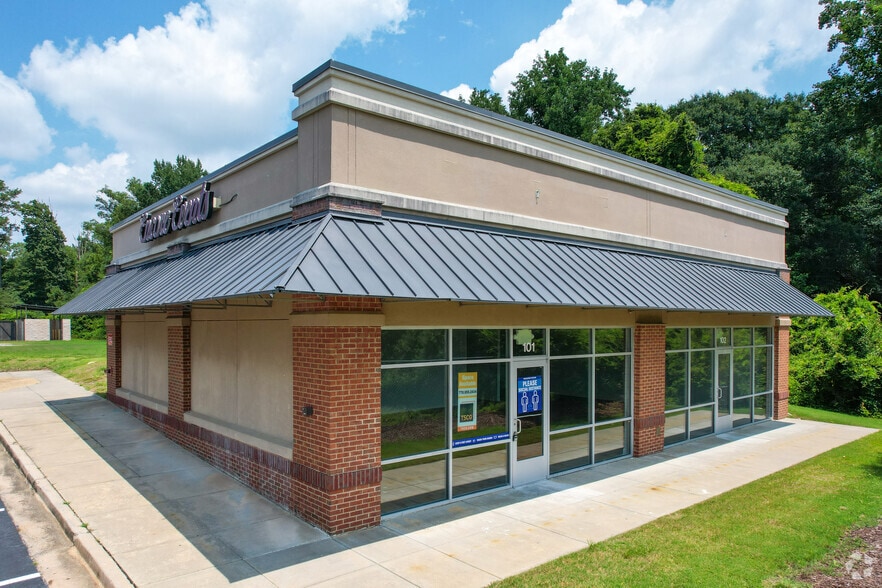 More Photos Of 1025 Veterans Memorial Hwy SE, Mableton Unknown For Lease
