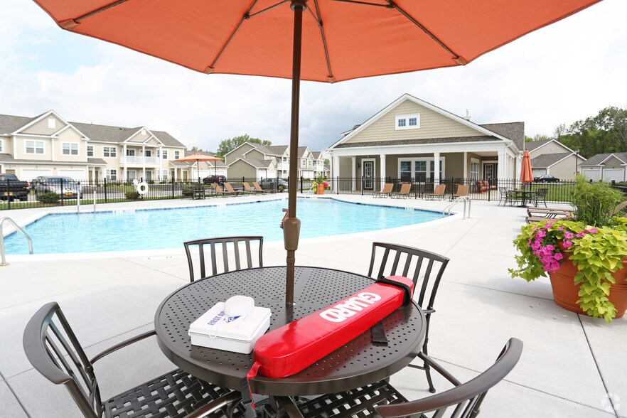 More Photos Of 6 Goldenroot Ln, North Chili Apartments For Sale