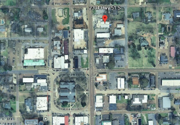 More Photos Of 2394-2400 Us-51 Hwy, Hernando Light Distribution For Lease